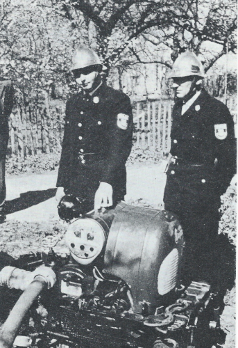 Tragkraftspritze von Ziegler mit VW Motor